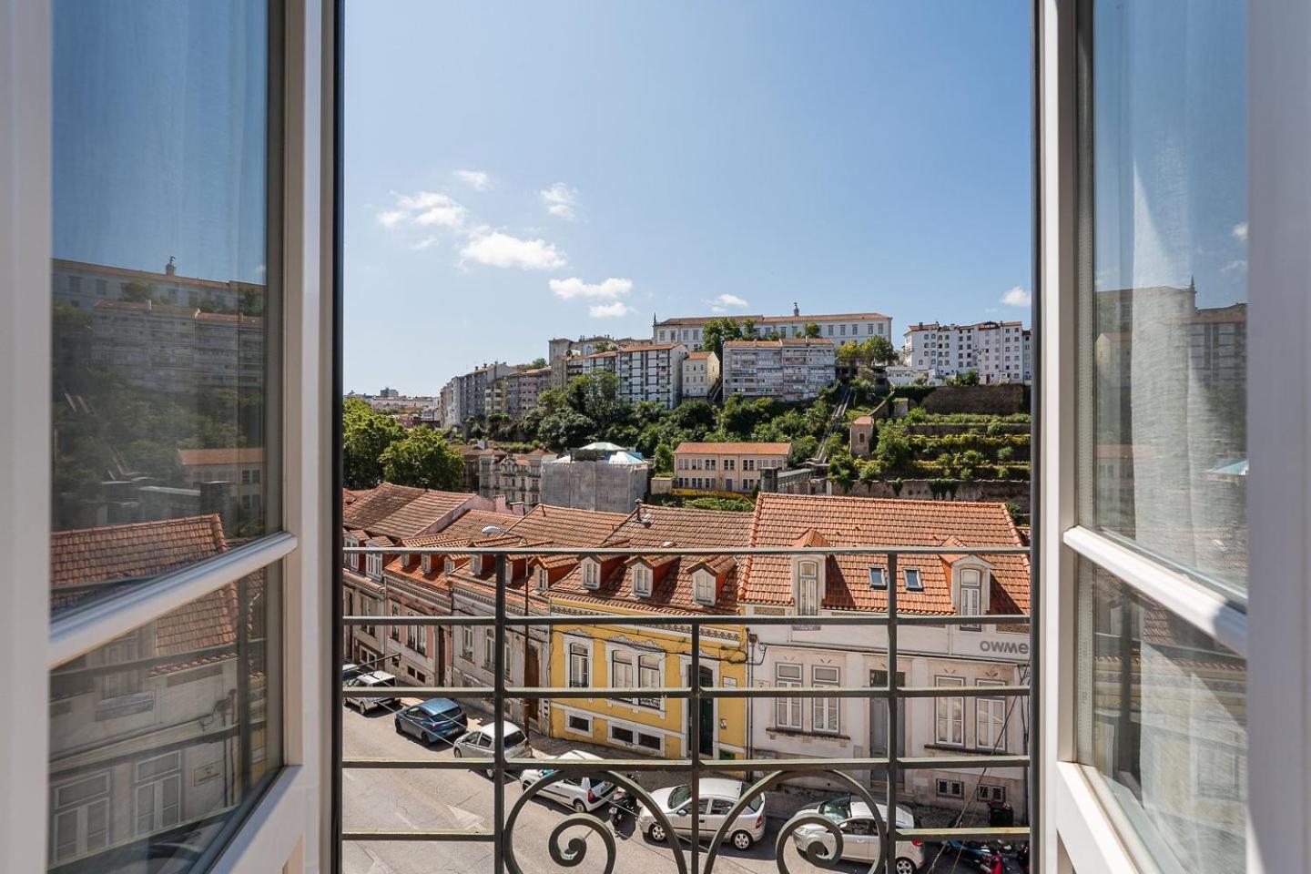 Guestready - Zaza Guest House Coimbra Ngoại thất bức ảnh