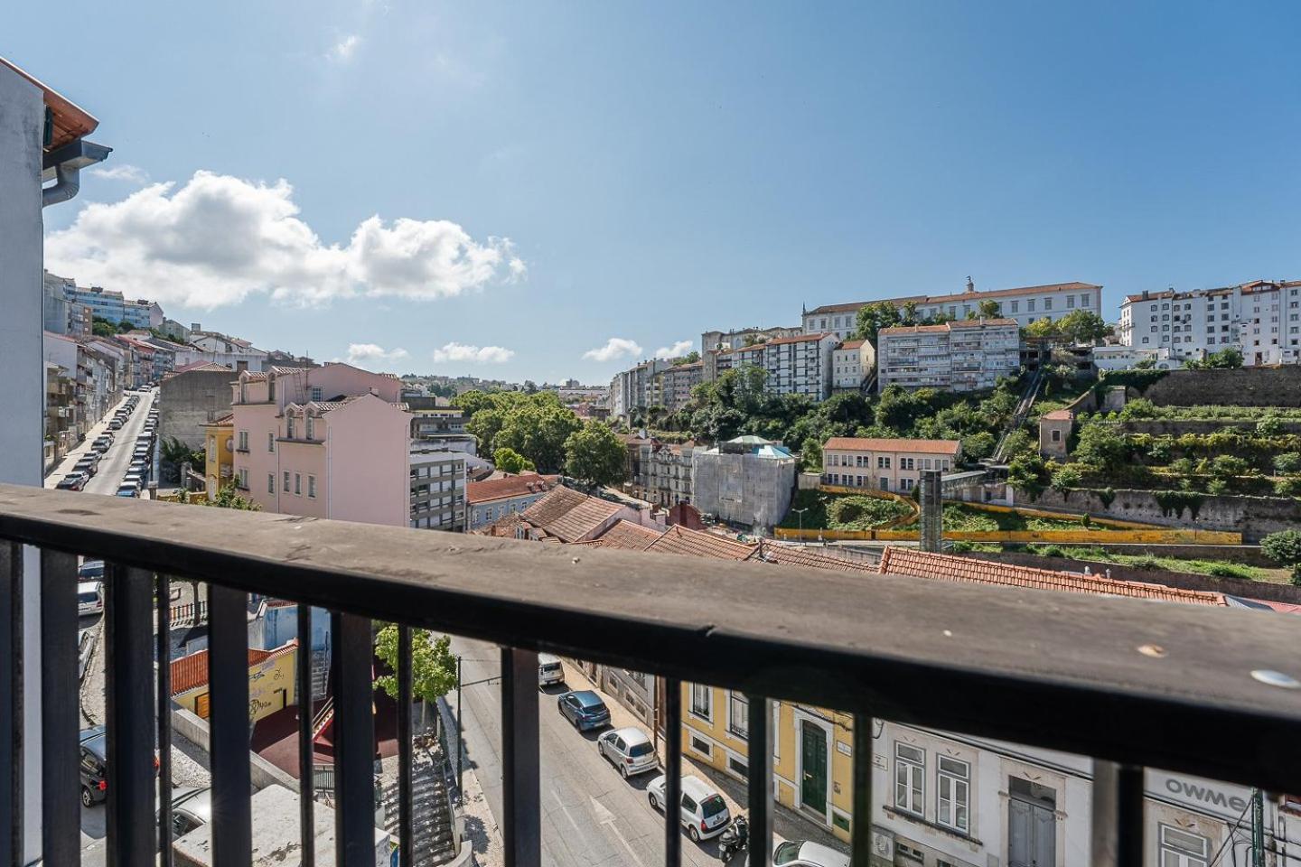 Guestready - Zaza Guest House Coimbra Ngoại thất bức ảnh